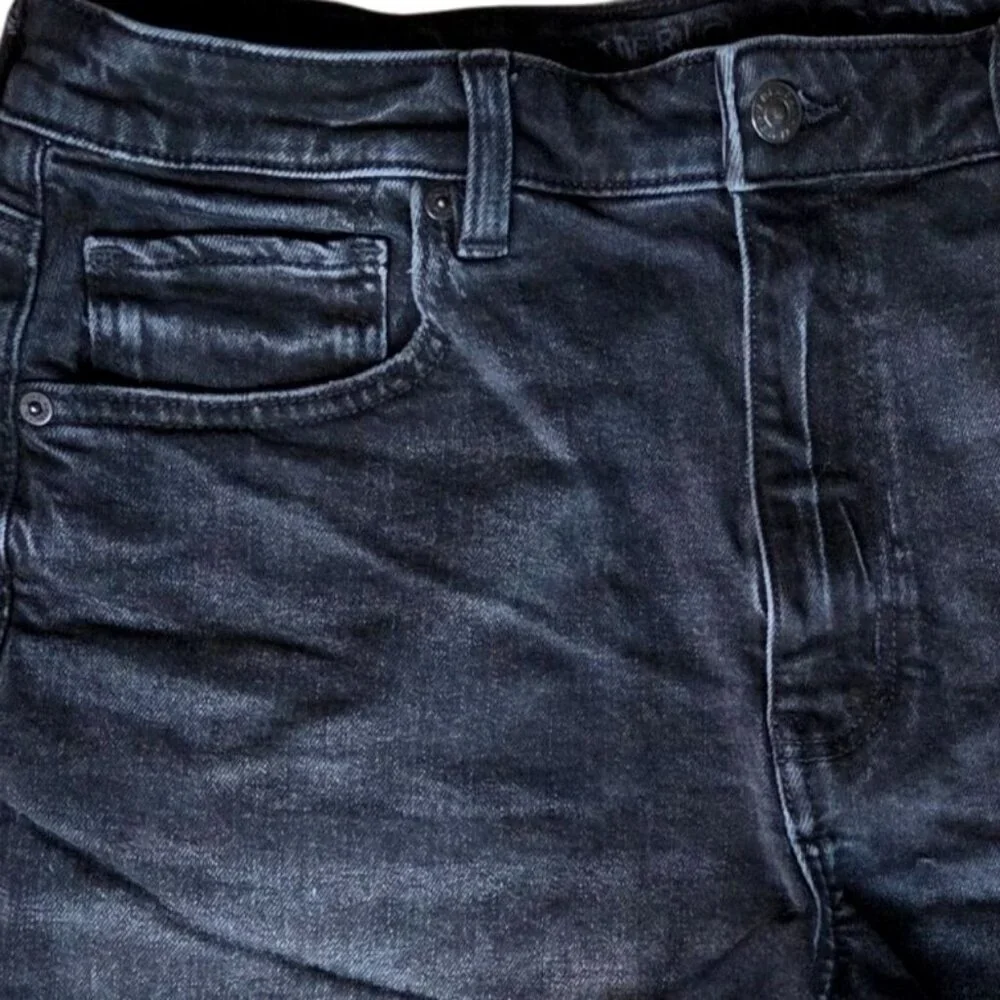 American Eagle Black Cut Off High Rise Stretch Denim Jean Shorts Women's Size 12 - Picture 3 of 7